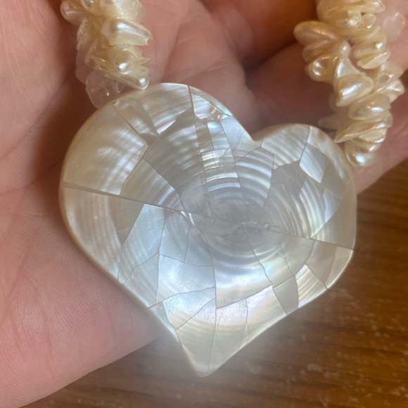 Vintage Jewelry - Gorgeous mother of Pearl and pink quartz necklace (JJ)